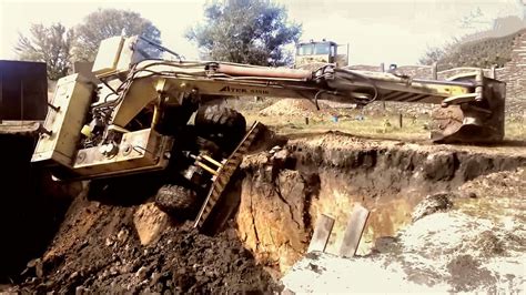 mini excavator fail|worst heavy equipment accidents.